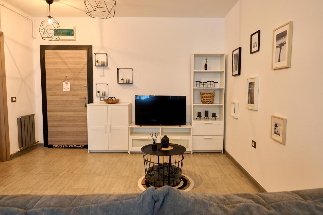 Sea Shore Apartments - Spa N Pools Beach Resort Mamaia Ngoại thất bức ảnh